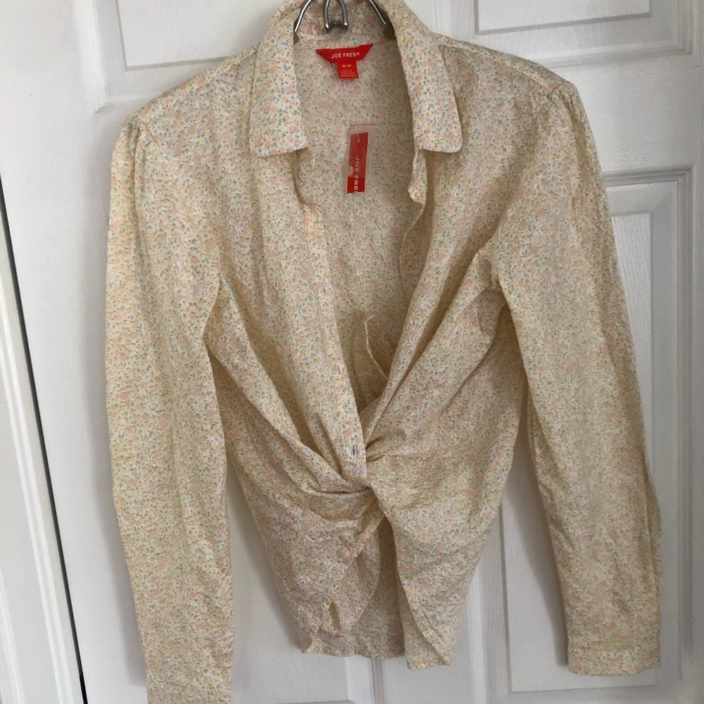 Joe Fresh long-sleeve blouse with a delicate multicolored floral print medium